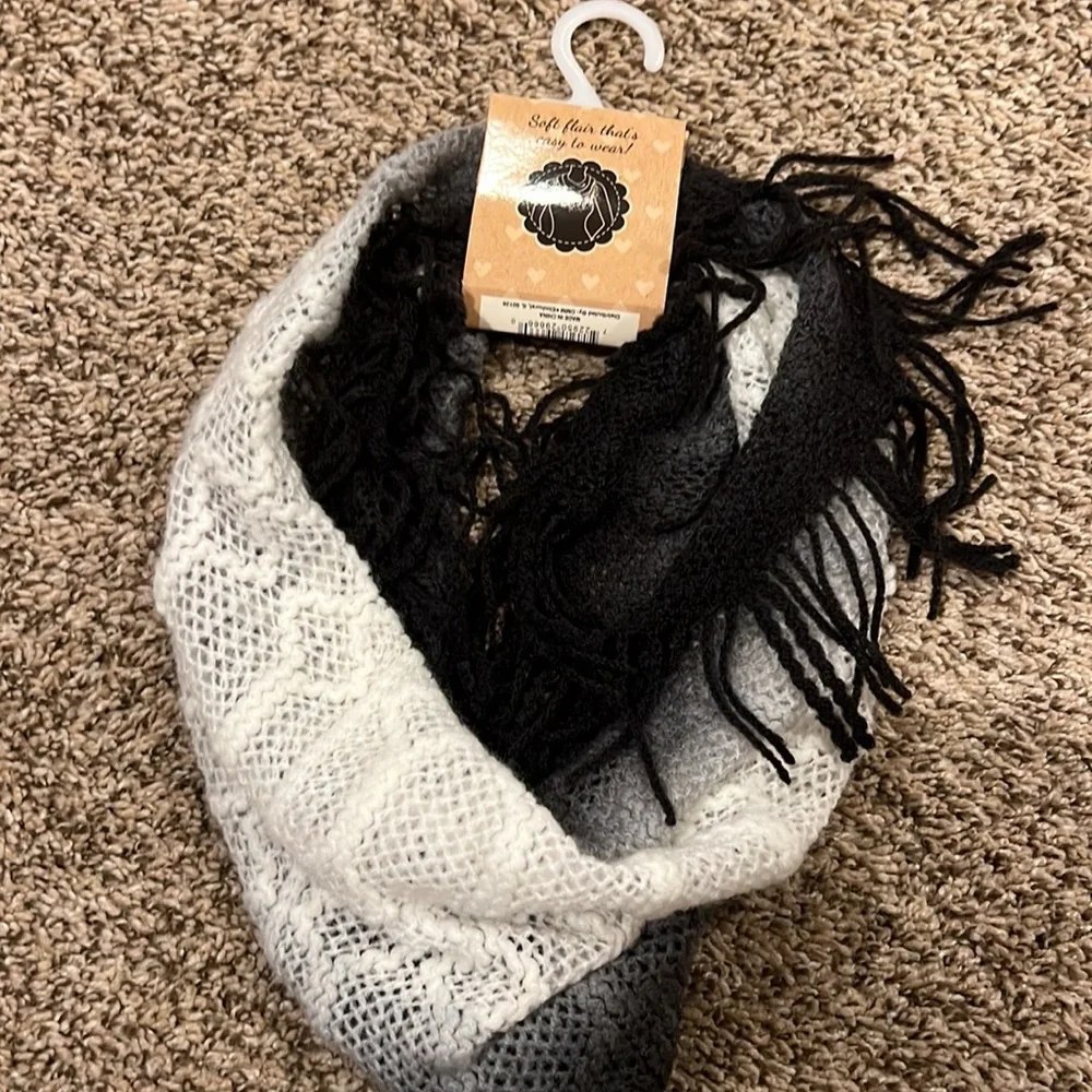 Britt’s Knits infinity scarf